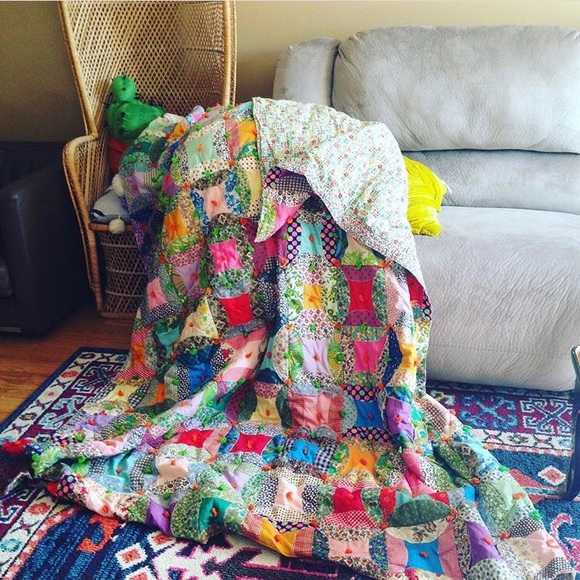 Free People Other - Pretty vintage patchwork boho quilted blanket
